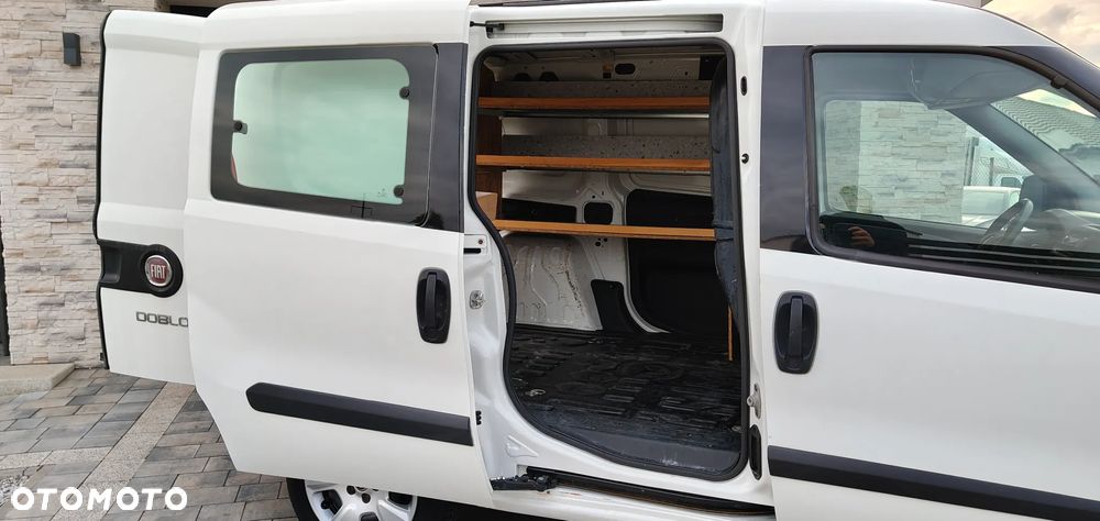 Fiat DOBLO - 25