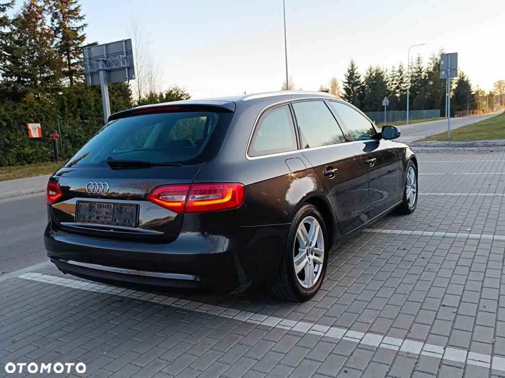 Audi A4 Avant 2.0 TDI DPF Ambition - 4