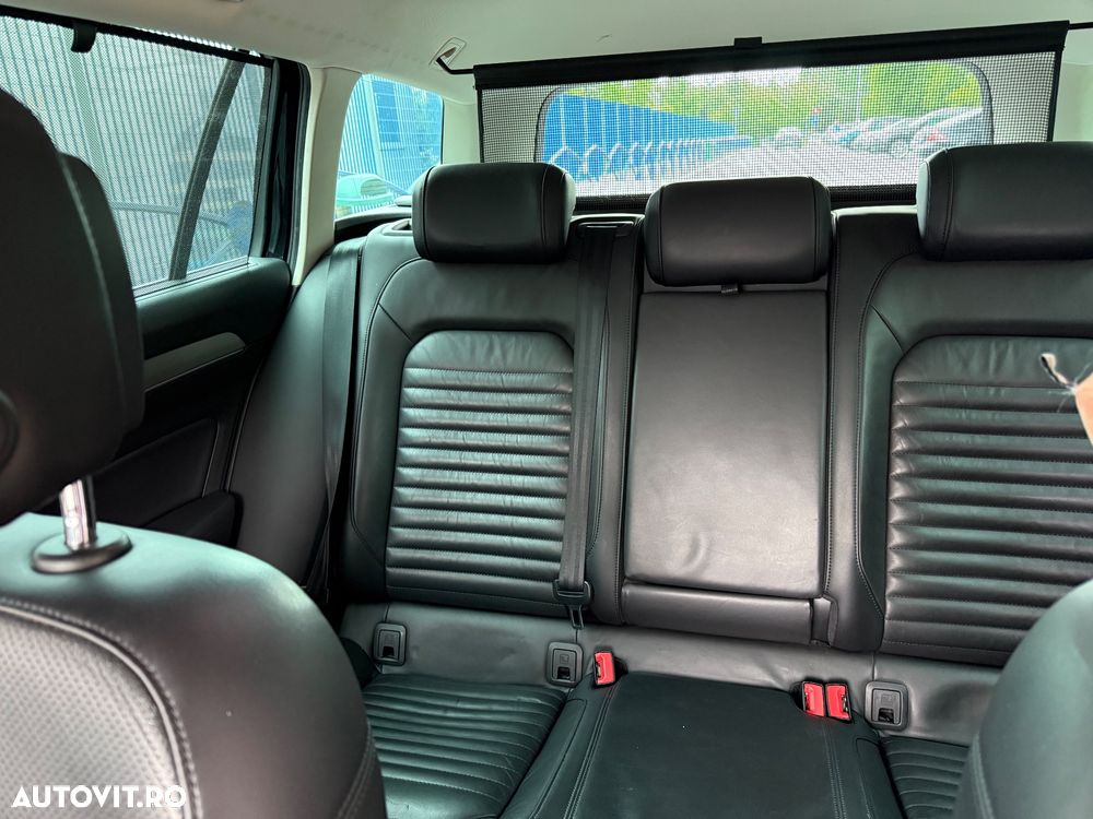 Volkswagen Passat 2.0 TDI DSG Highline - 9