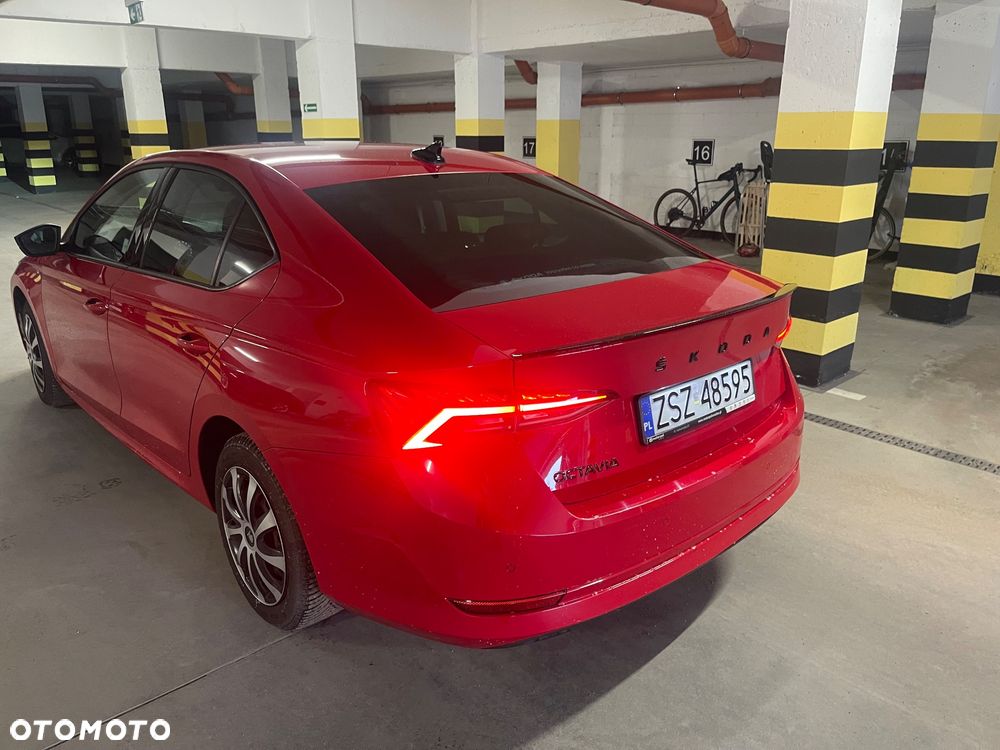 Skoda Octavia ver-1-5-tsi-act-style - 16