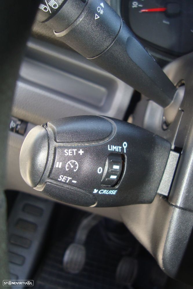 Citroën ë-Jumpy 1.6 HDI   BLUE  3 LUGARES - 22