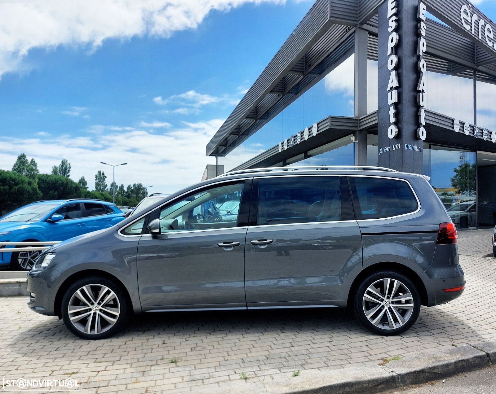 VW Sharan 2.0 TDI Highline DSG - 1