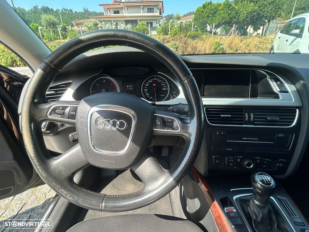 Audi A4 2.0 TDI — fotografia 8