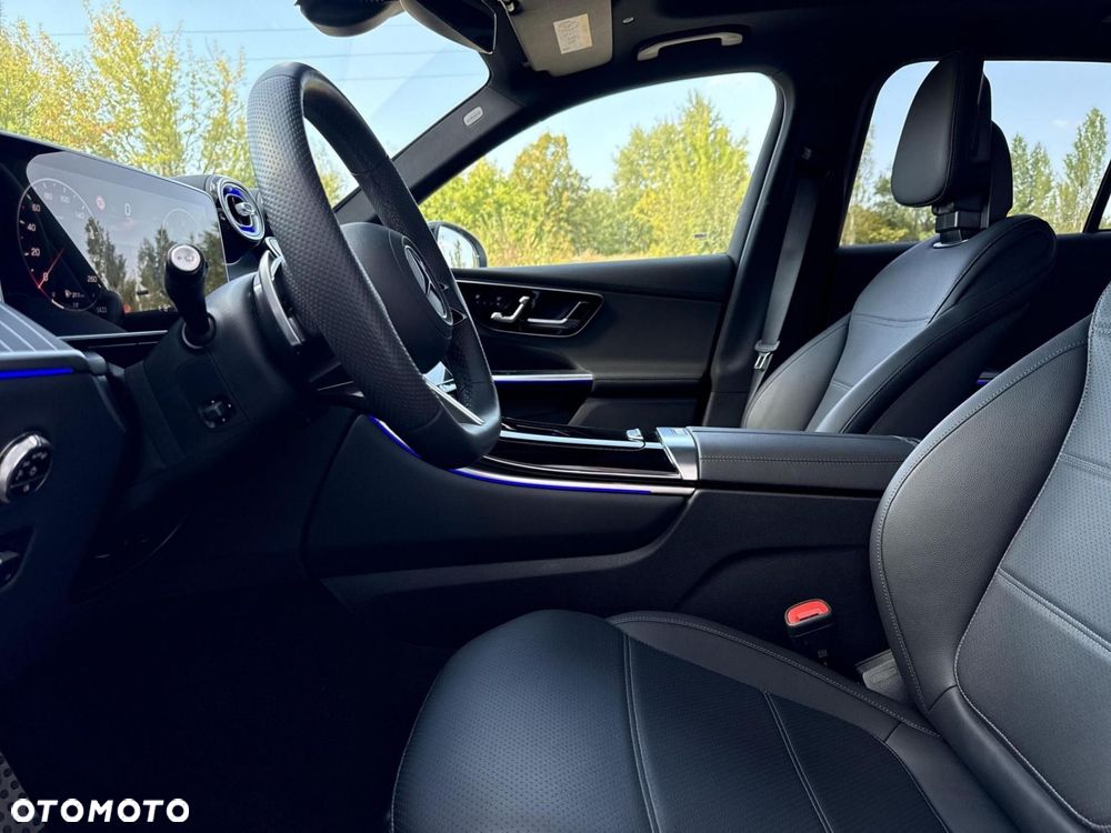 Mercedes-Benz GLC - 10