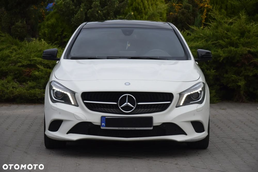 Mercedes-Benz CLA 250 7G-DCT - 27