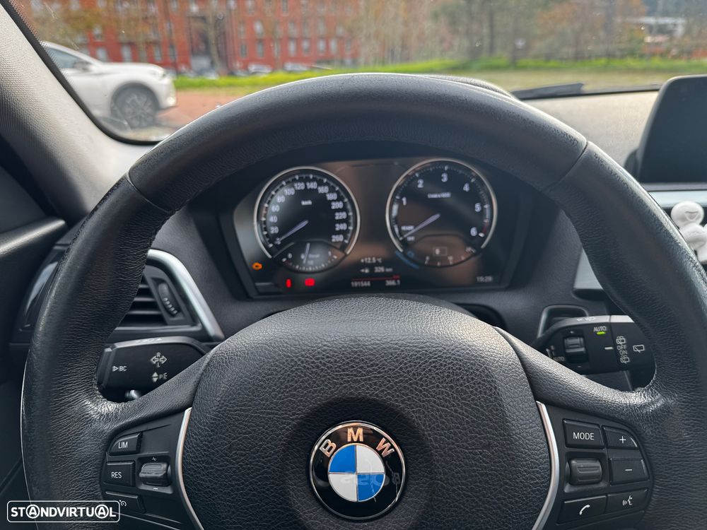 BMW 116 d Urban Line - 18