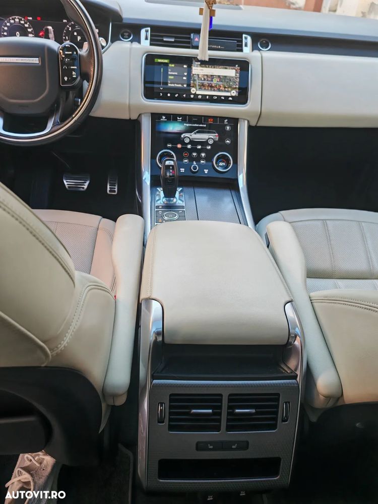 Land Rover Range Rover Sport 3.0 SDV6 HSE Dynamic - 11