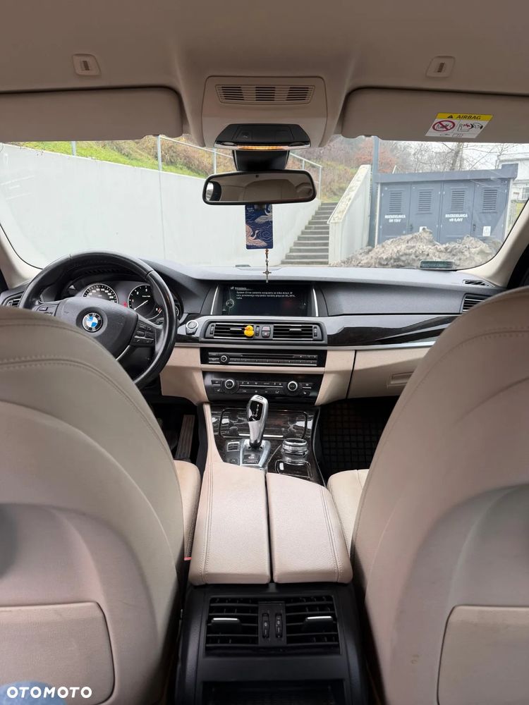 BMW Seria 5 520d xDrive Luxury Line - 15