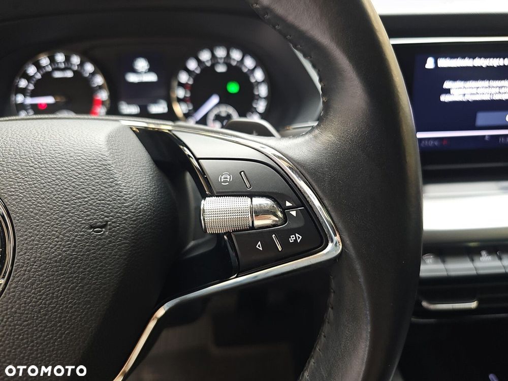 Skoda Octavia 2.0 TDI Ambition DSG - 15