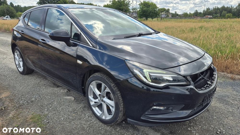 Opel Astra 1.4 Turbo Design Edition - 2