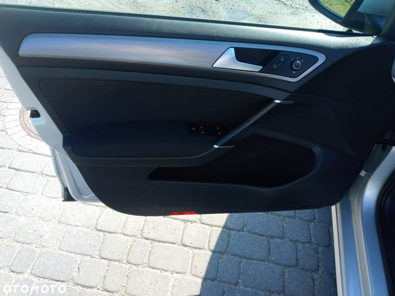 Volkswagen Golf 1.2 TSI BlueMotion Technology Comfortline - 19
