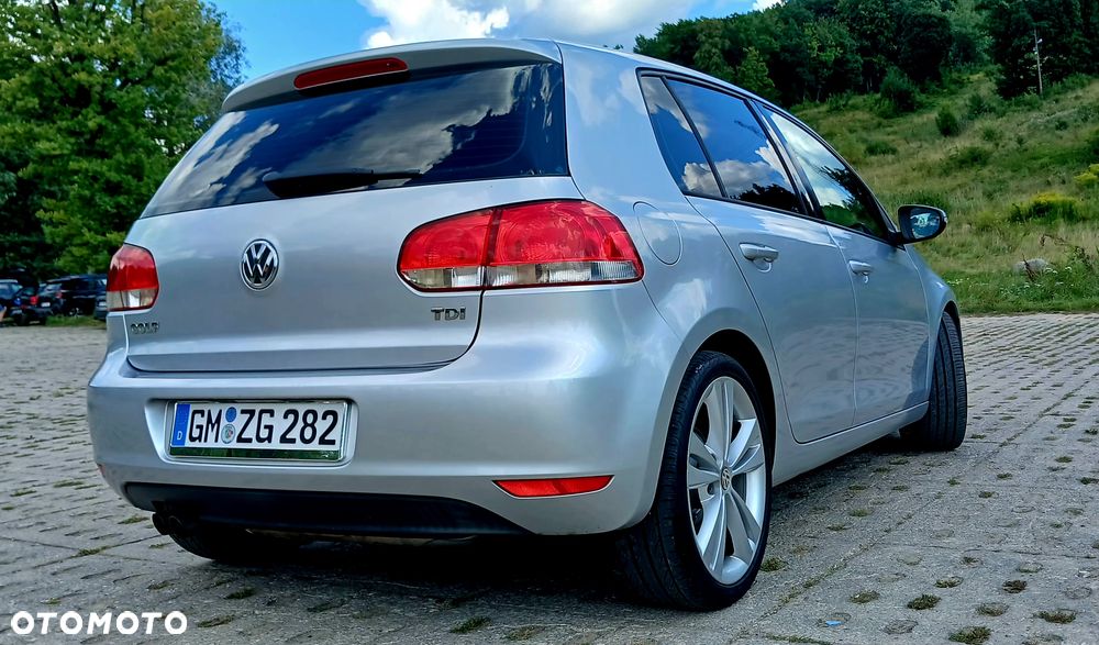 Volkswagen Golf 2.0 TDI DPF BlueMotion Technology Comfortline - 14