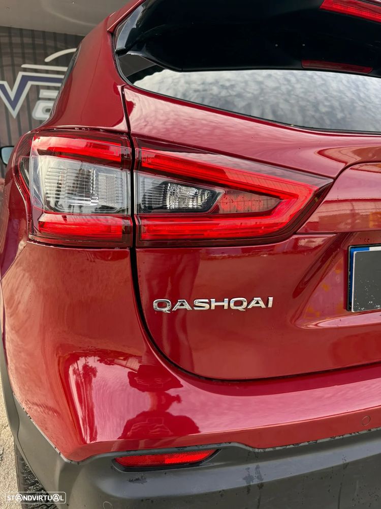 Nissan Qashqai 1.2 DIG-T N-Connecta 18 Xtronic - 9