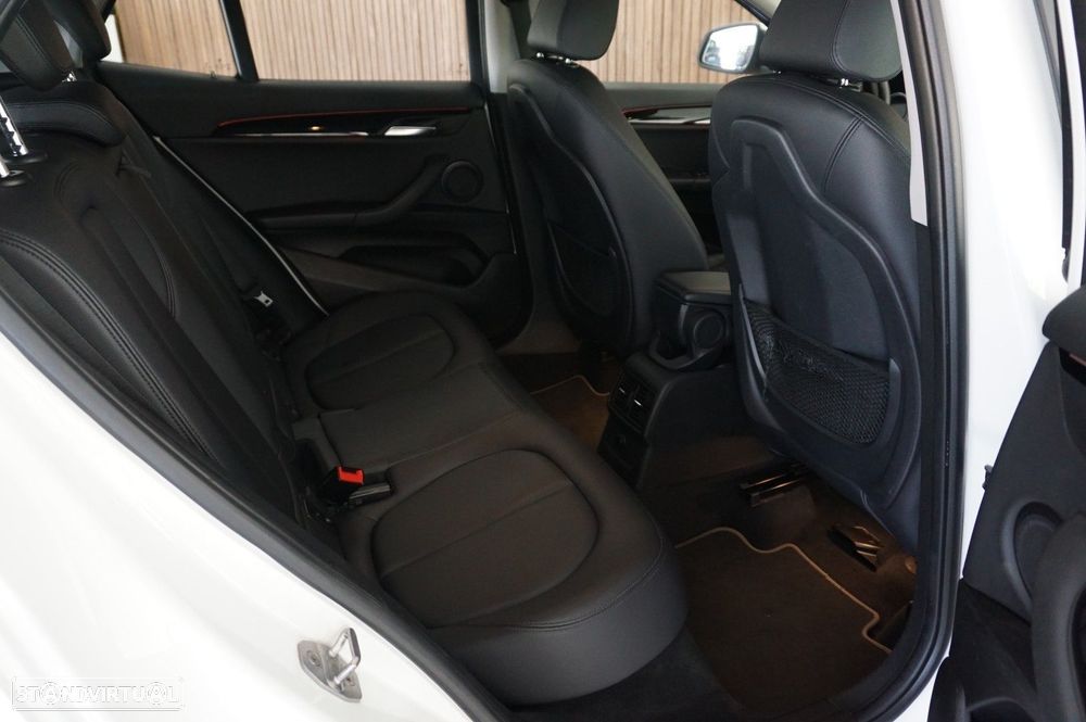 BMW X2 sDrive18d Aut. Advantage Plus - 9