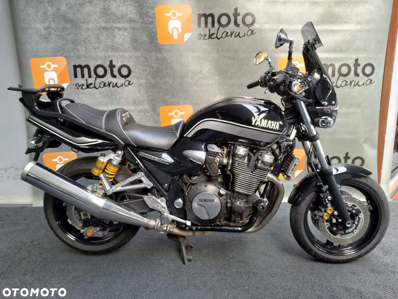 Yamaha XJR - 2