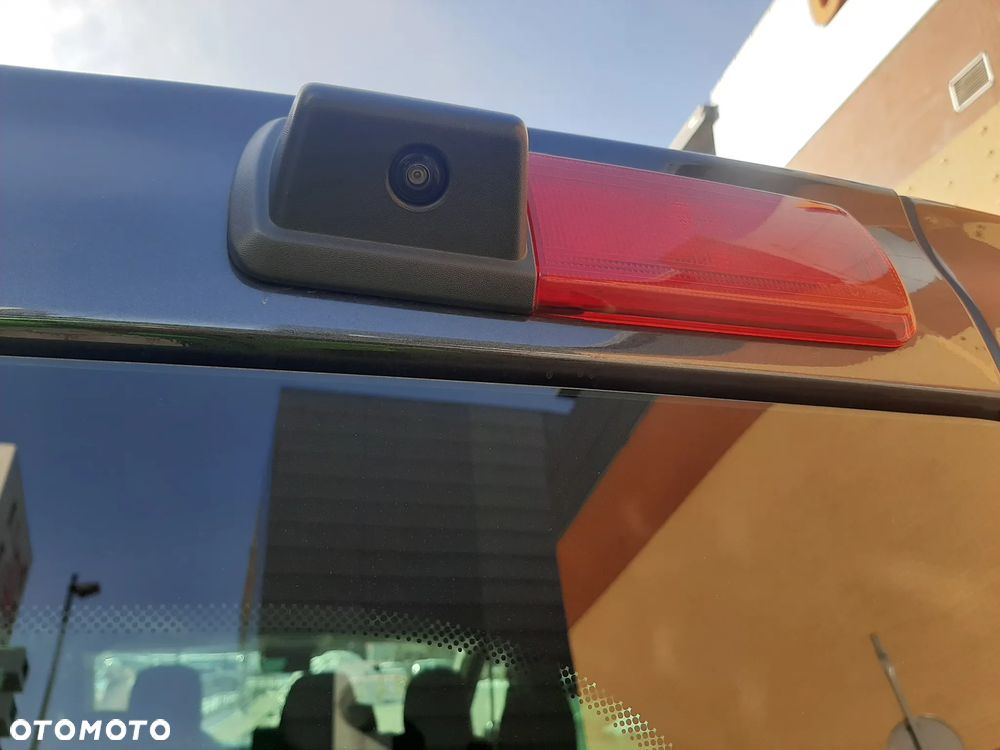 Renault Trafic 2.0 dCi EDC - 28