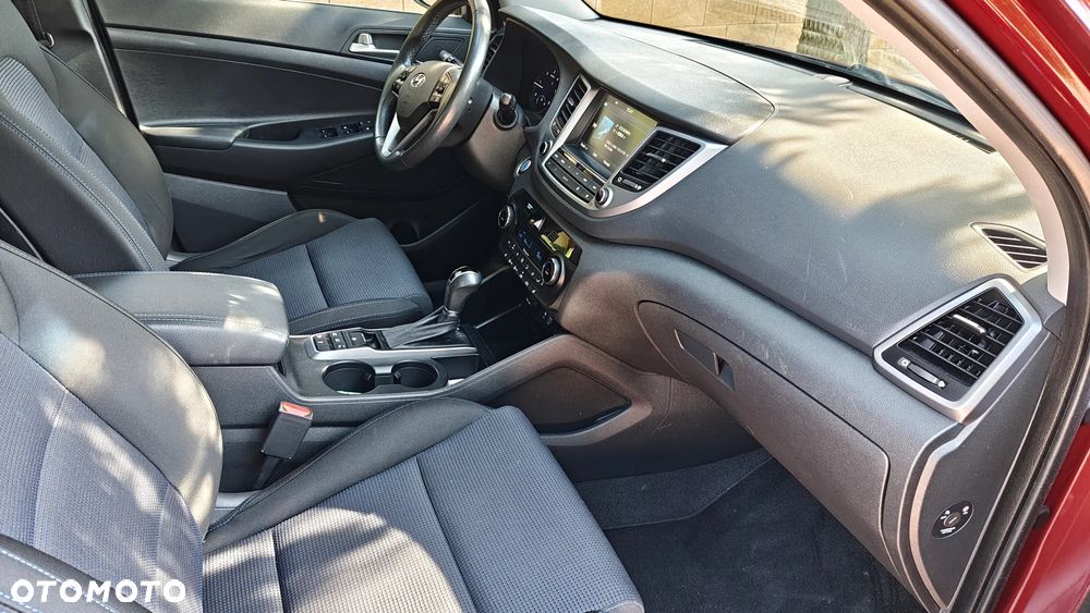 Hyundai Tucson - 8