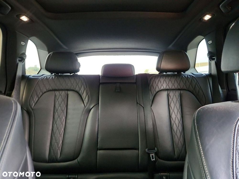 BMW X5 xDrive40i - 10