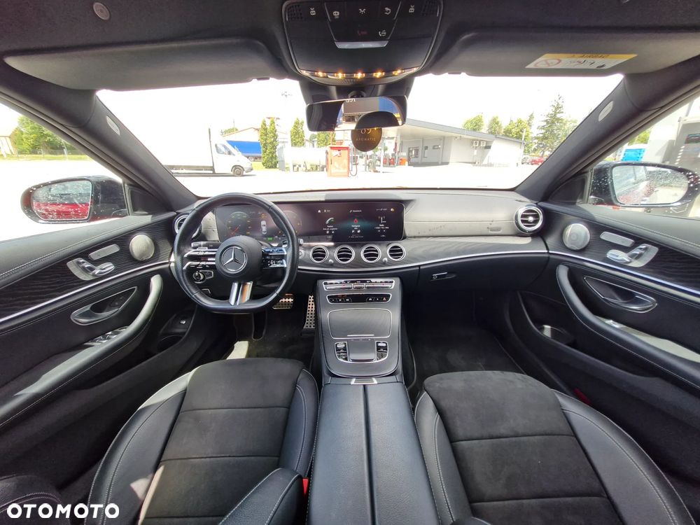 Mercedes-Benz Klasa E 220 d 4-Matic AMG/Avantgarde - 12
