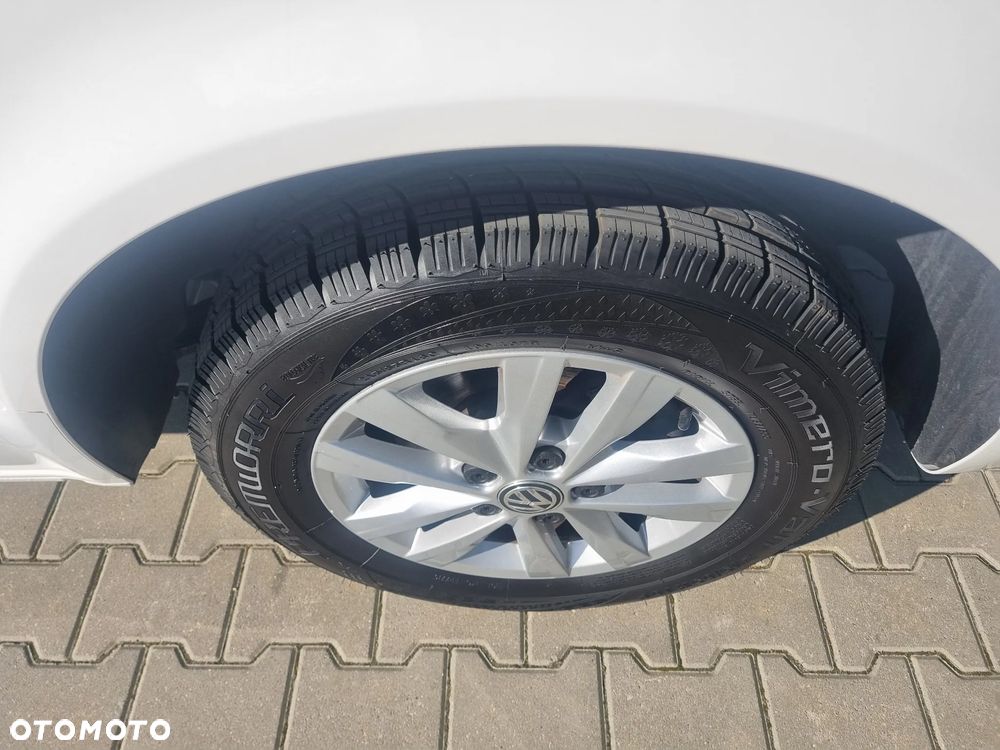 Volkswagen Transporter - 12