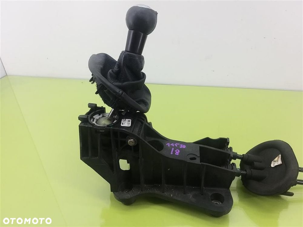 Mechanizm zmiany biegów lewarek Peugeot 307  2001-2008 2.0 HDI  136KM - 6