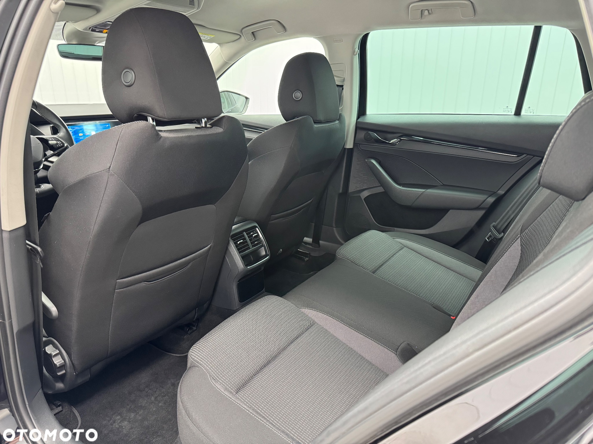 Skoda Octavia 1.5 TSI ACT Ambition DSG - 26