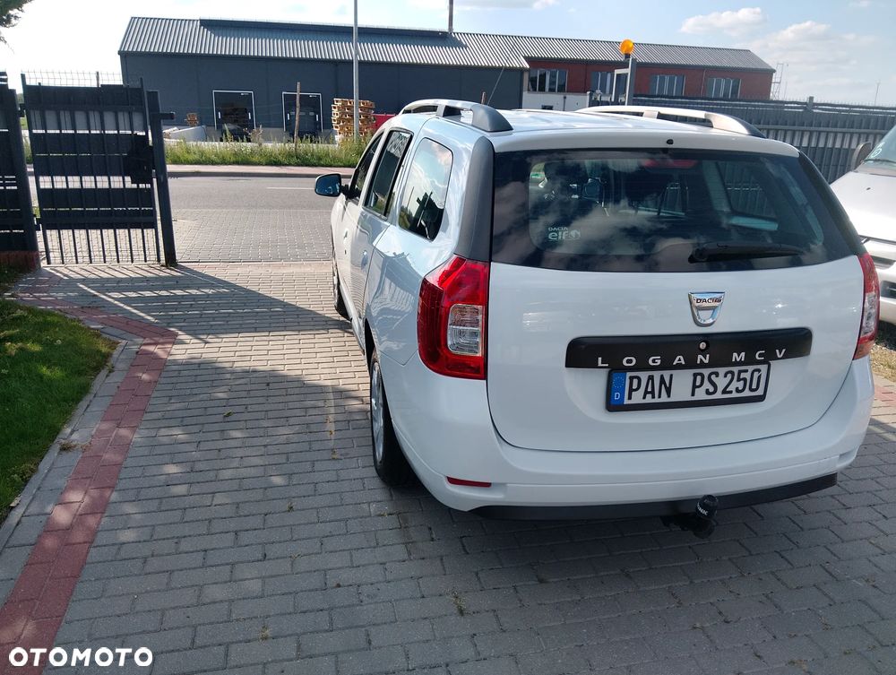 Dacia Logan 1.2 16V 75 Ambiance - 7