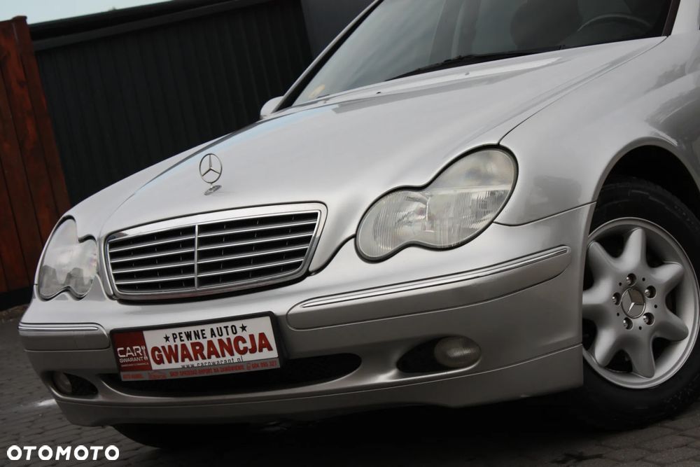 Mercedes-Benz Klasa C 180 T Kompressor Automatik Elegance - 9