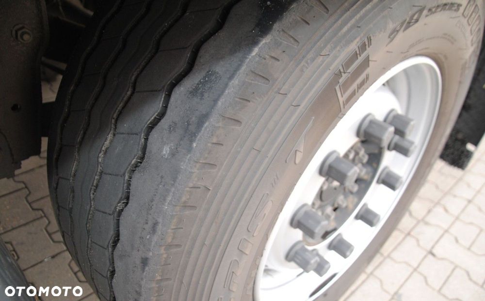 Schmitz Cargobull Varios Mega, podnoszony dach - 13