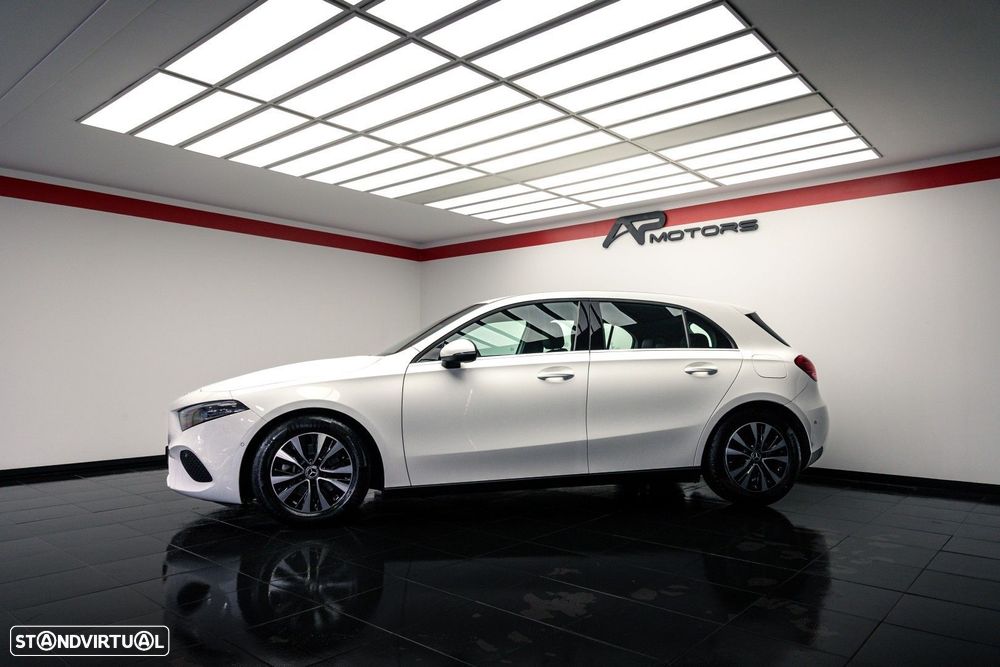 Mercedes-Benz A 200 Standard - 2