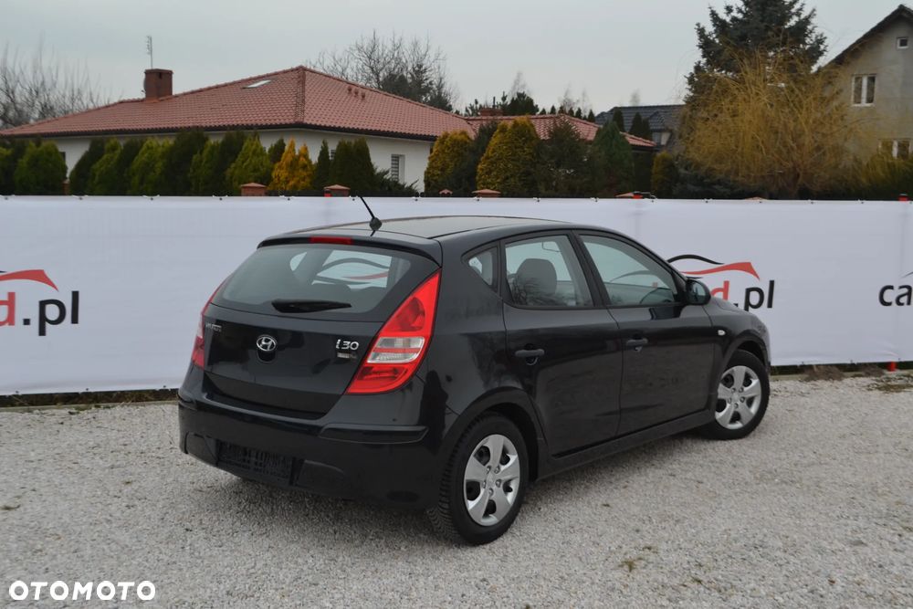 Hyundai i30 1.4 Edition Plus - 13