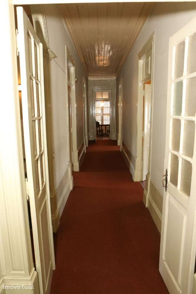 Moradia secular no centro de Tábua - Grande imagem: 3/37