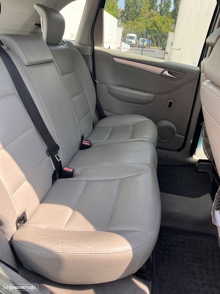 Mercedes-Benz B 200 CDI Autotronic - 4