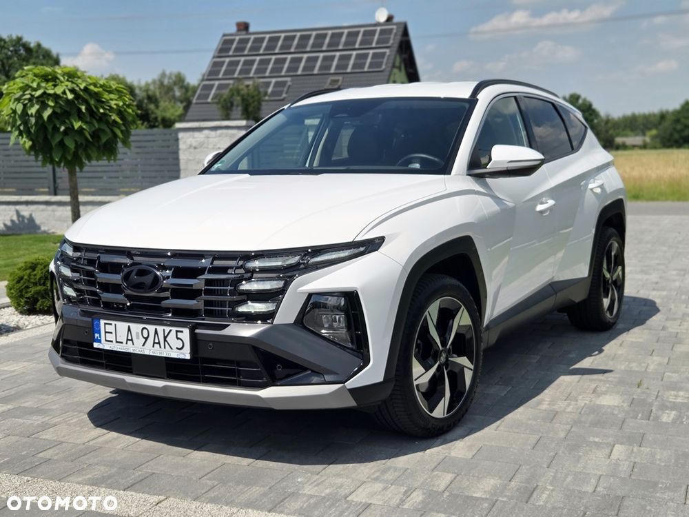 Hyundai Tucson - 2