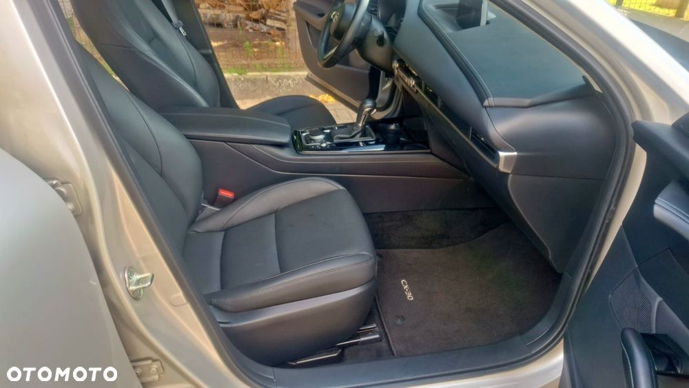 Mazda CX-30 e-SKYACTIVE X 186 AWD CENTRE-LINE - 19