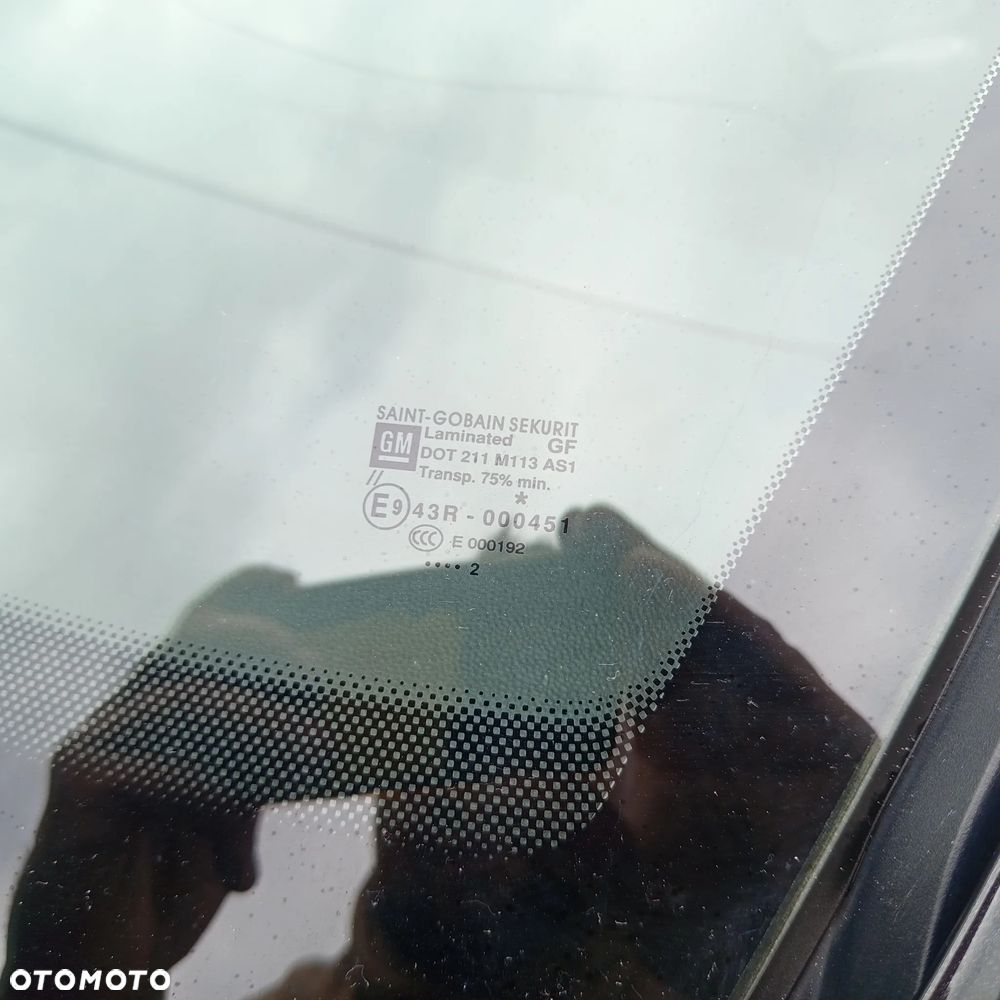 Opel Corsa 1.4 16V 150 Jahre - 10
