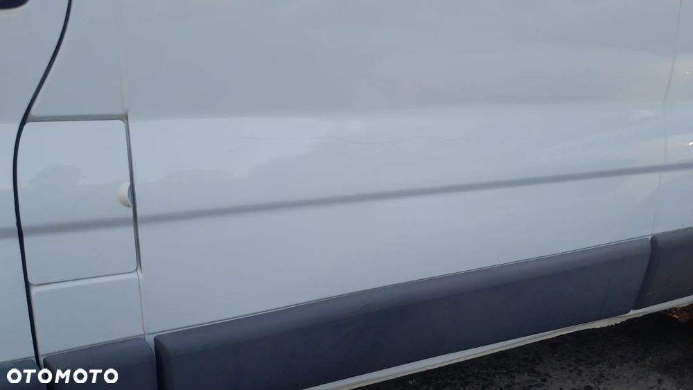 Renault Trafic - 14