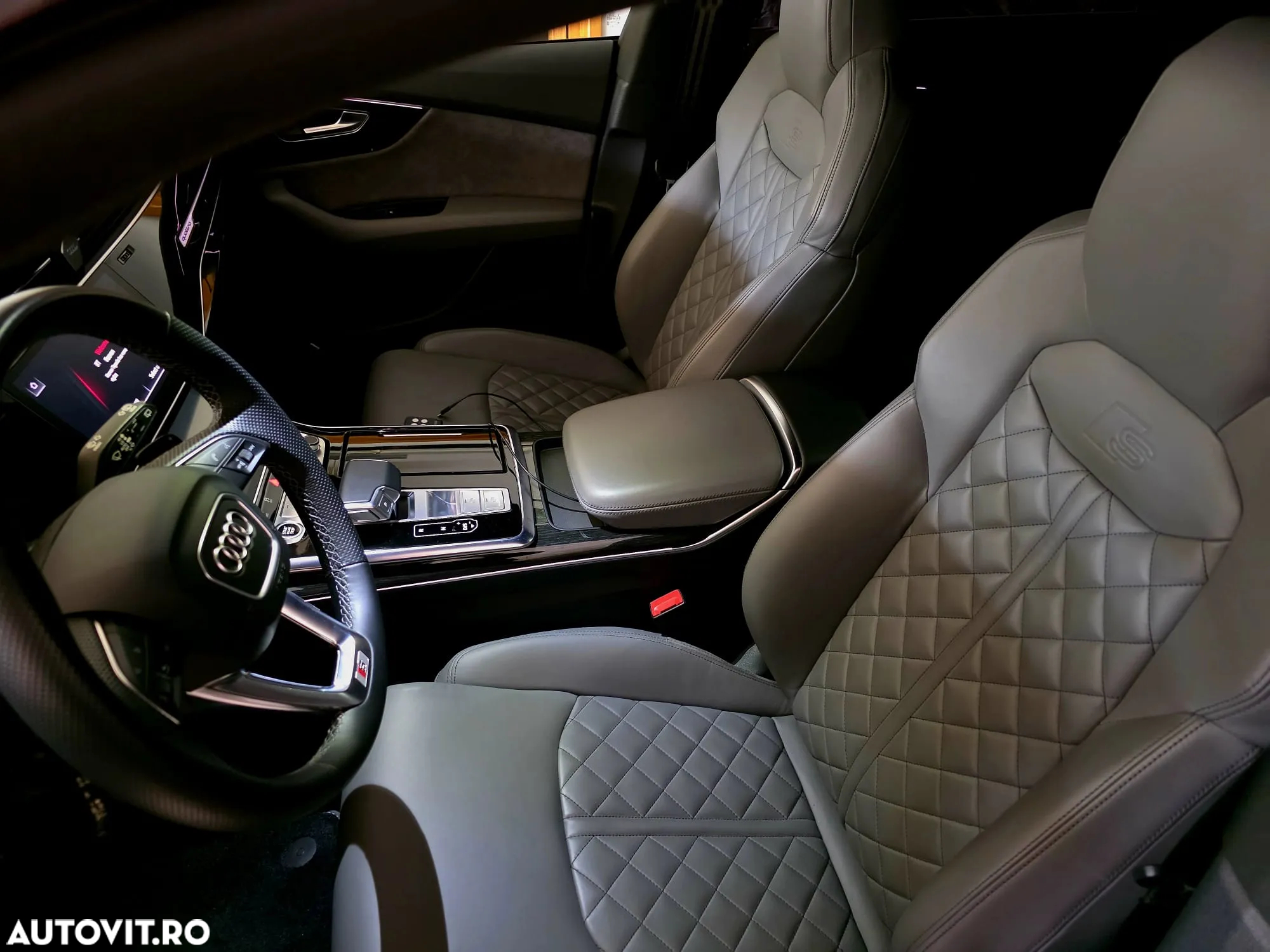 Audi Q8 3.0 55 TFSI quattro Tiptronic MHEV - 8