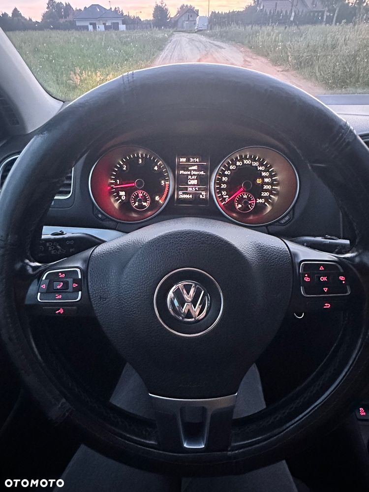 Volkswagen Golf 2.0 TDI Highline - 24