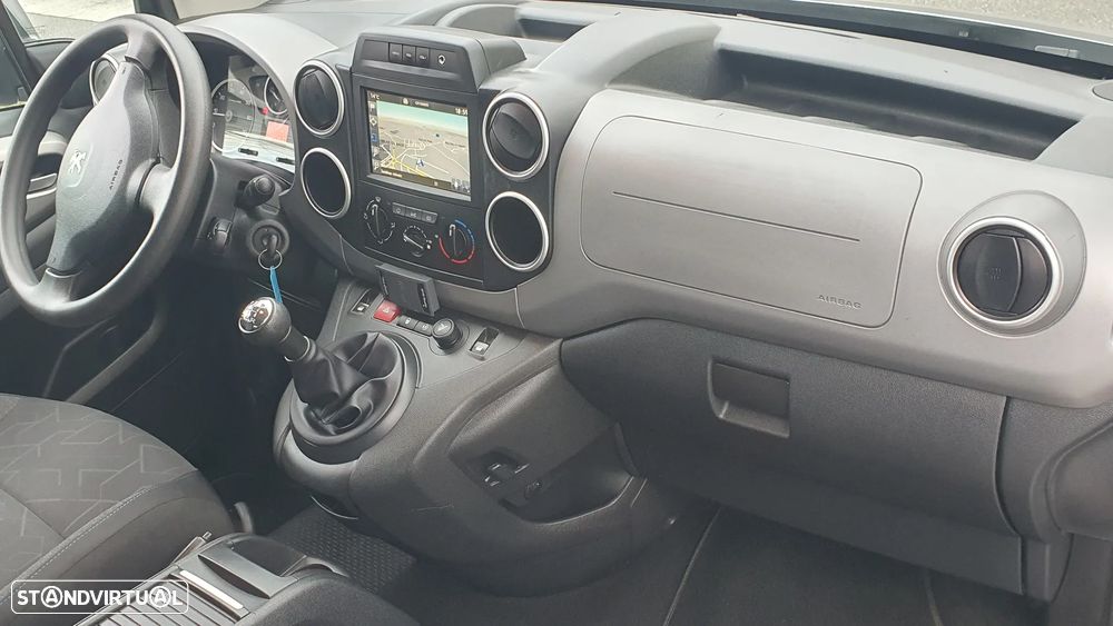 Peugeot Partner 1.6 BlueHDi Style - 23