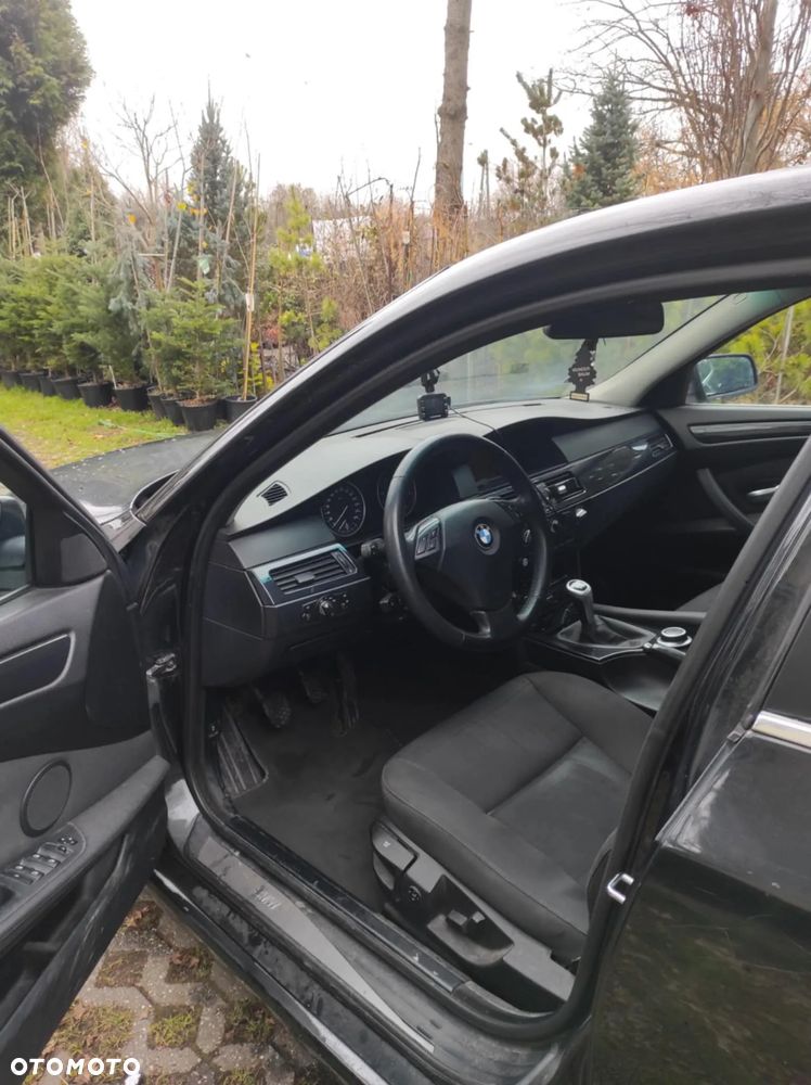BMW Seria 5 520d - 6