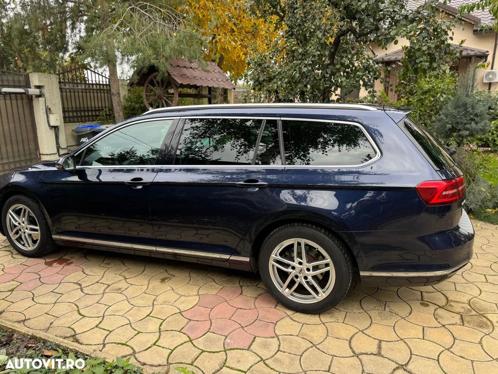 Volkswagen Passat Variant 2.0 TDI DSG Highline - 16