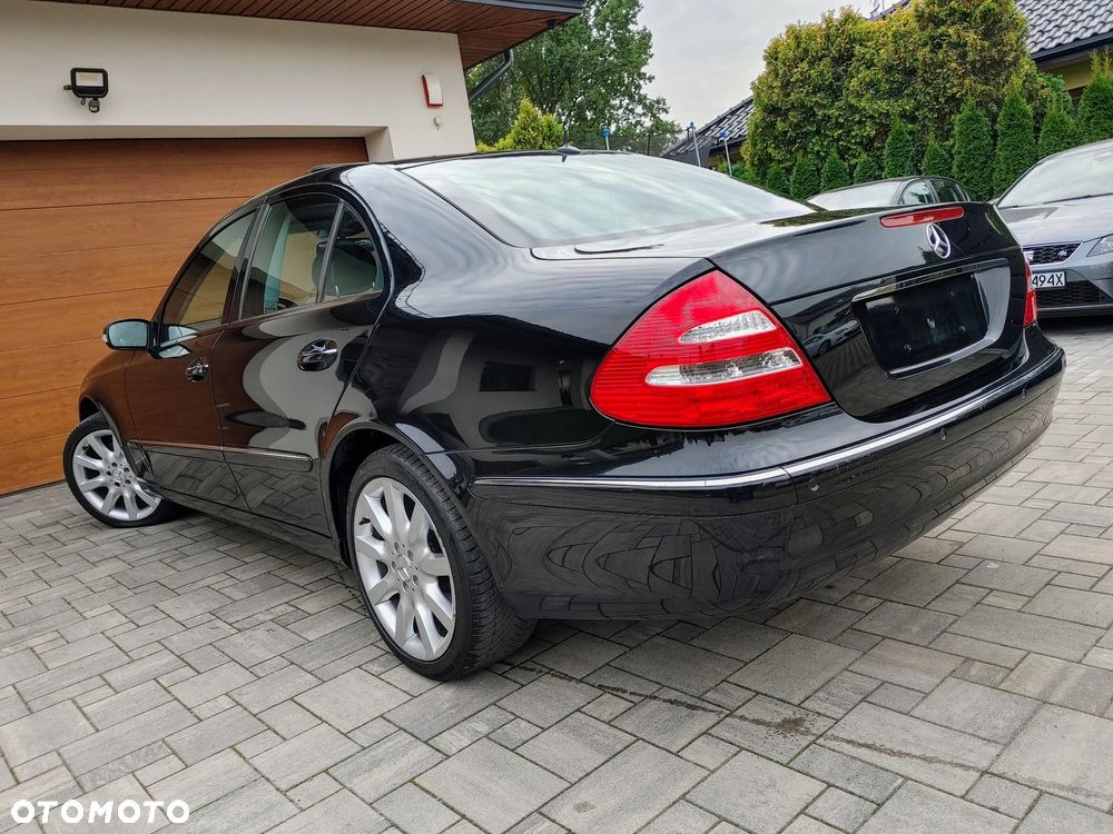 Mercedes-Benz Klasa E 350 7G-TRONIC Elegance - 4