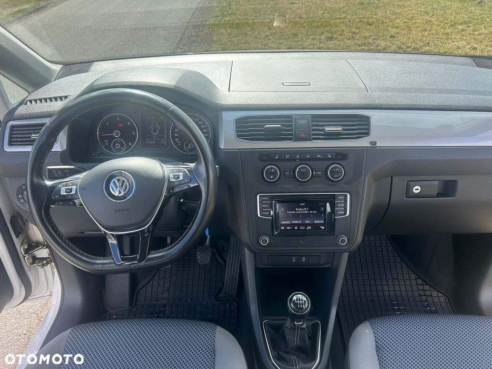 Volkswagen Caddy - 9