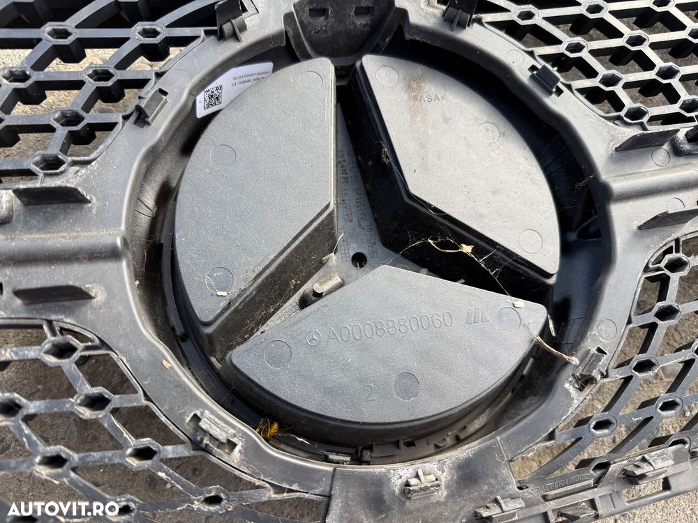 Grila mercedes c class w205 originala a2058808203 - 3