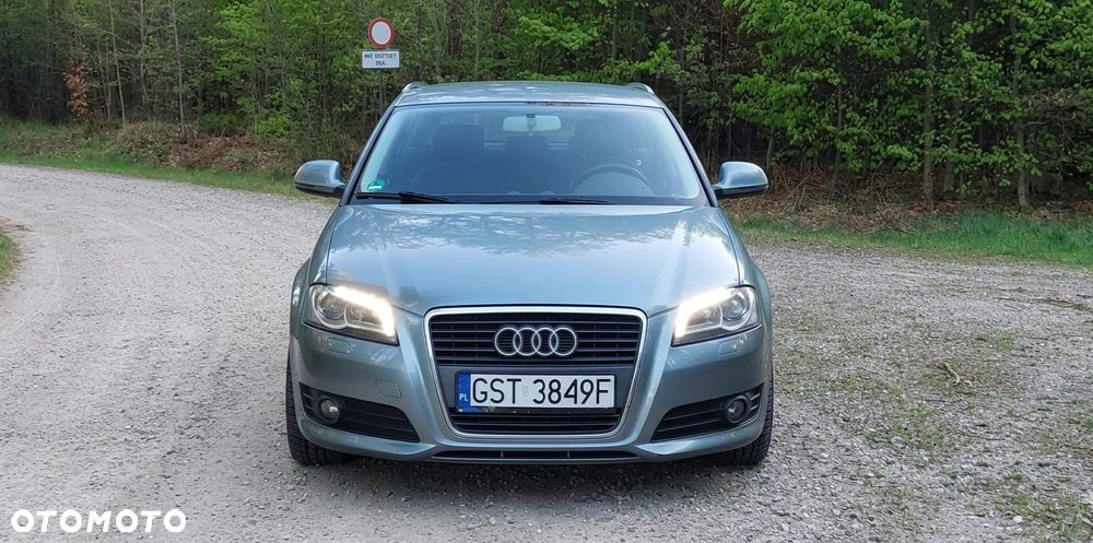 Audi A3 Sportback 2.0 TDI DPF Ambition - 1