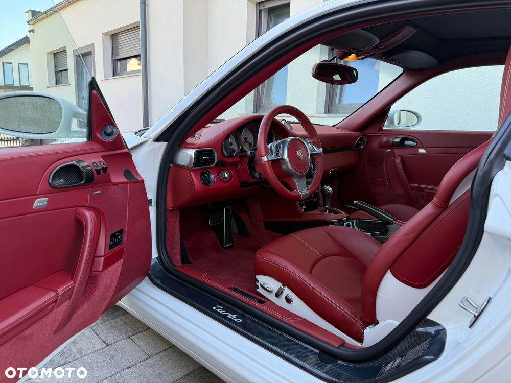 Porsche 911 Turbo Tiptronic S - 12