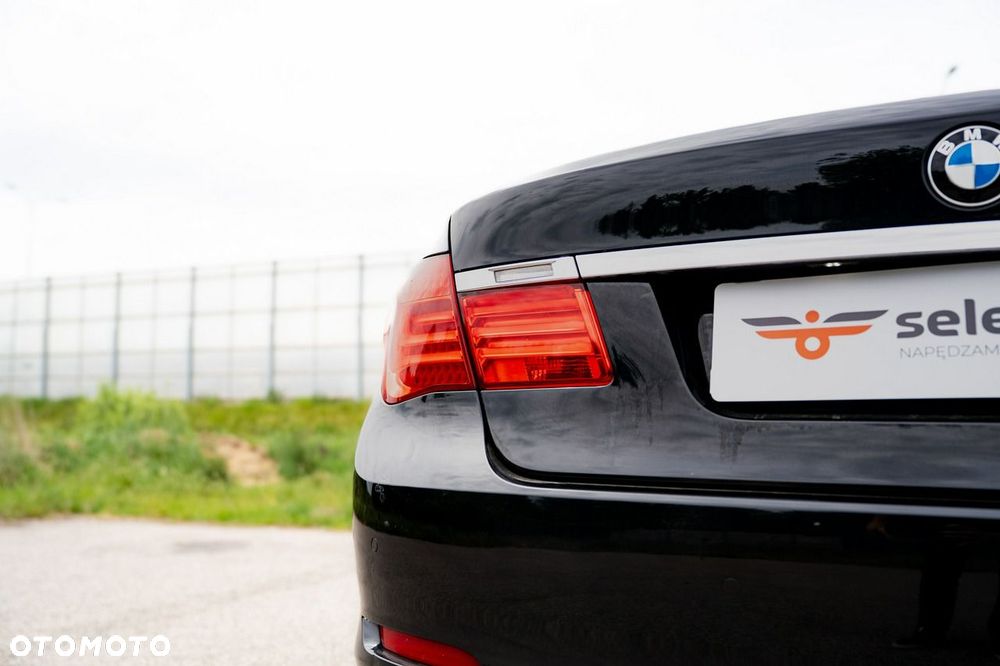 BMW Seria 7 - 14