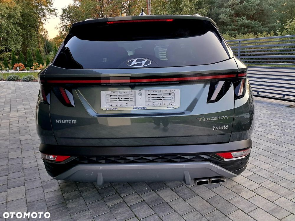 Hyundai Tucson 1.6 T-GDi HEV Executive 2WD - 11