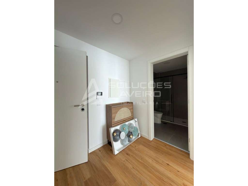 Apartamento T1 Novo e Pronto Habitar - Centro de Aveiro - Grande imagem: 4/9